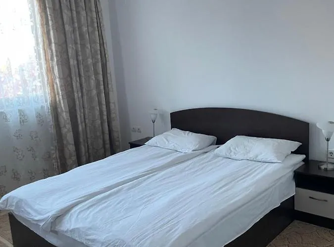 гранд манастира * Pamporowo